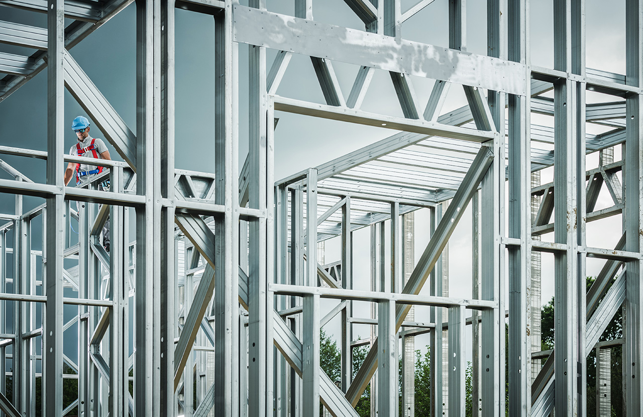 Custom Framing - architectural features