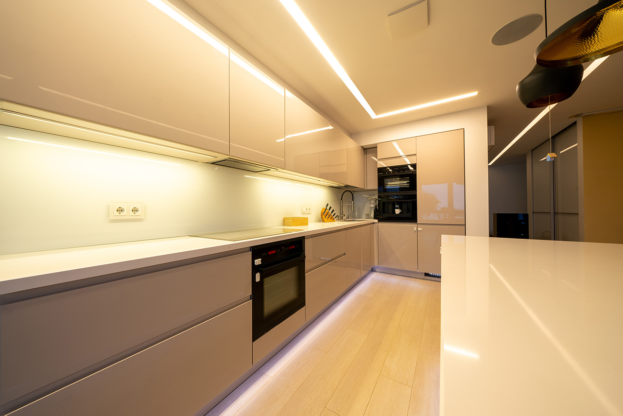Kitchen Remodel – quality drywall, paint, and wallpaper